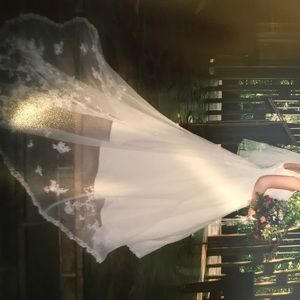 Wedding dress size 8